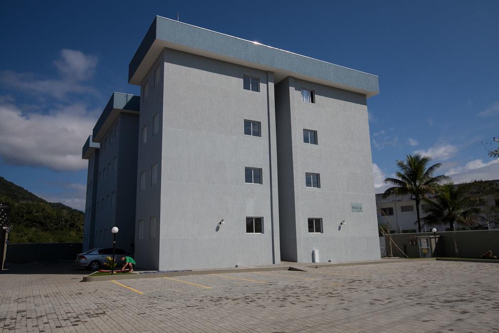 Apartamento Erica Itaguá proximo da Praia Grande Ubatuba Esterno foto